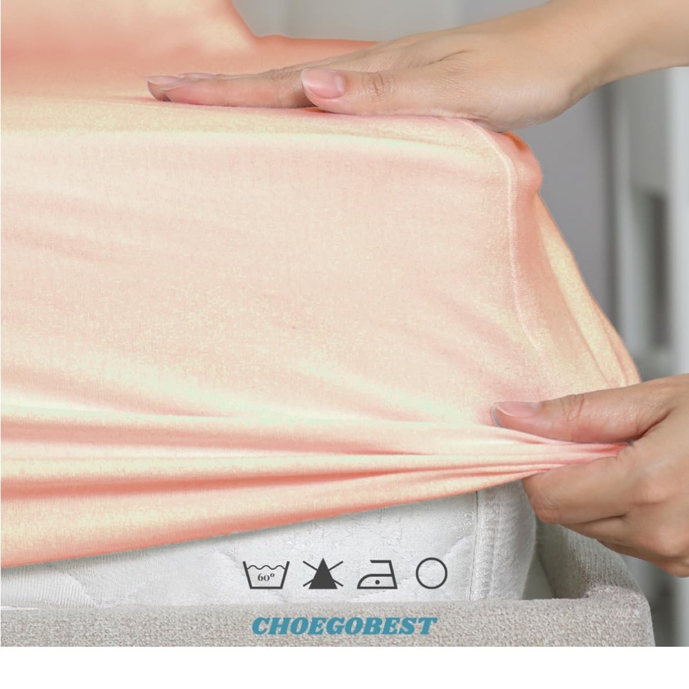 Red Microfiber Bed Sheet Set - Picture 4 of 6